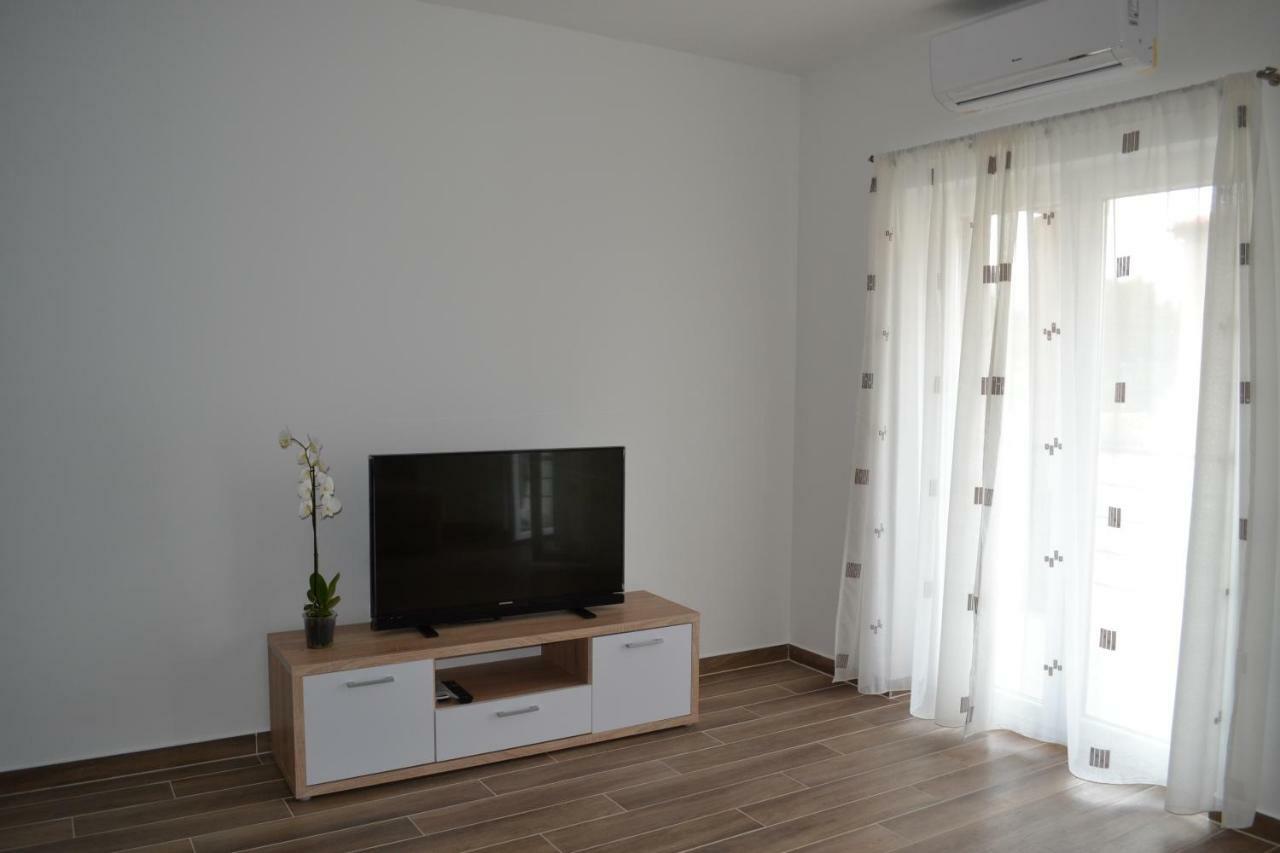 Apartments Dona 크레스 외부 사진