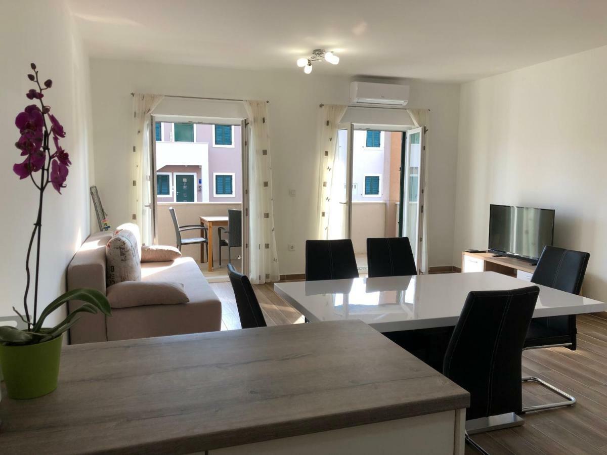 Apartments Dona 크레스 외부 사진